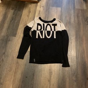 DVNT‎ Riot sweater. NWOT . Retail 120